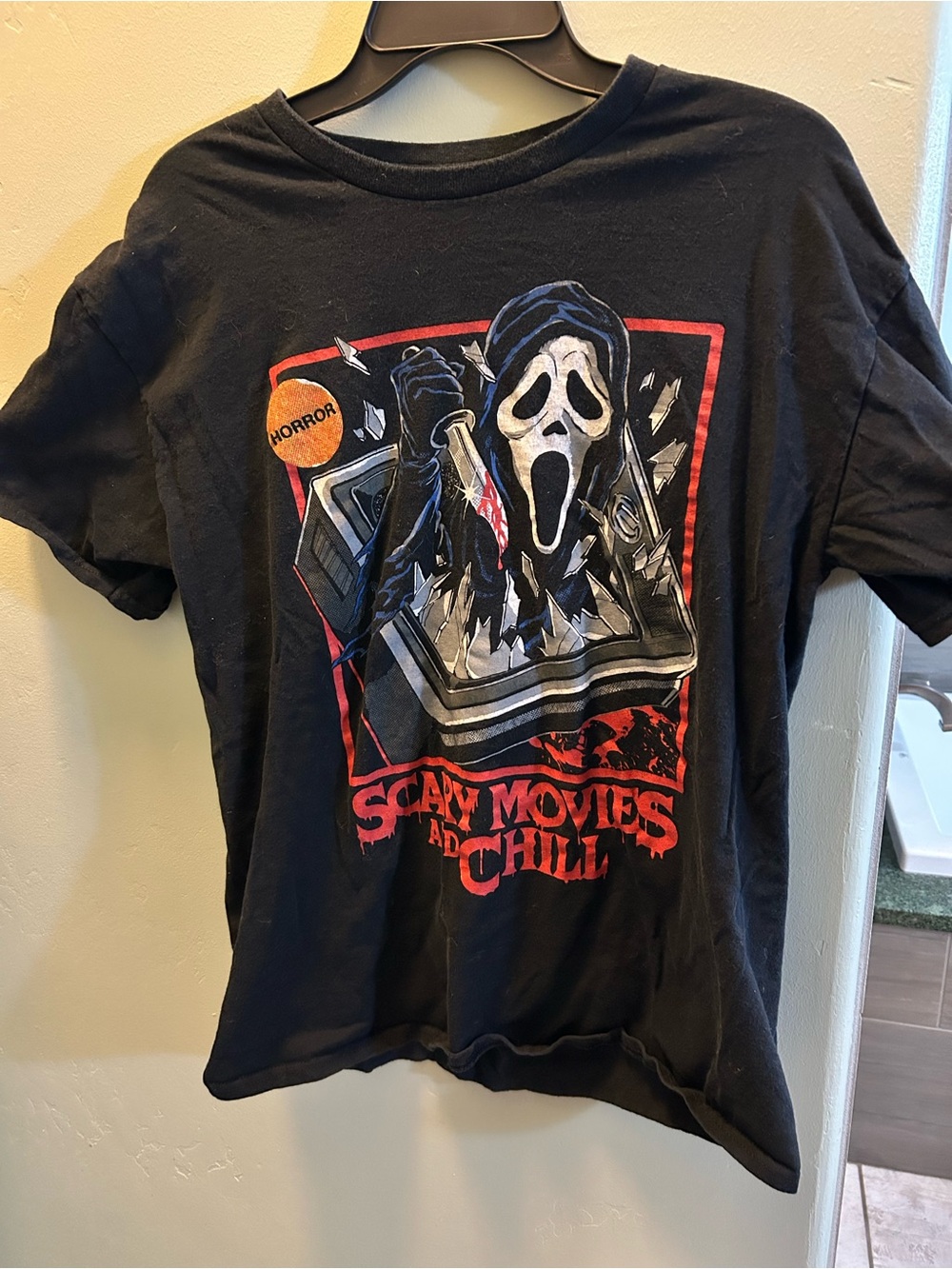 Black 'Scary Movies and Chill' Graphic T-Shirt Scream Ghost Face